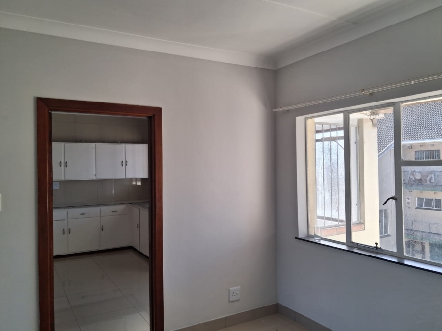 To Let 2 Bedroom Property for Rent in Southernwood Eastern Cape